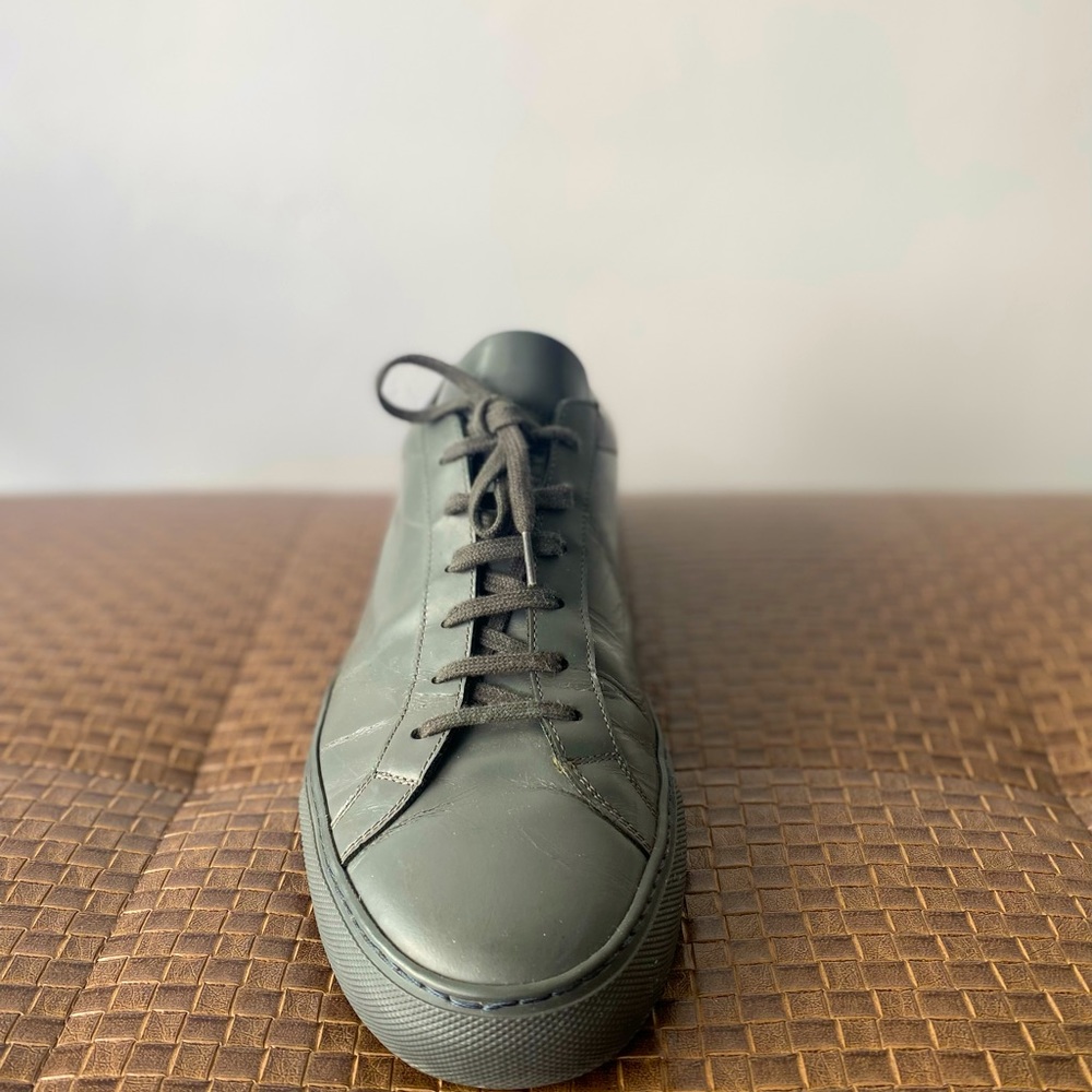 COPY - Common Projects Gray Leather Low-Top Sneakers